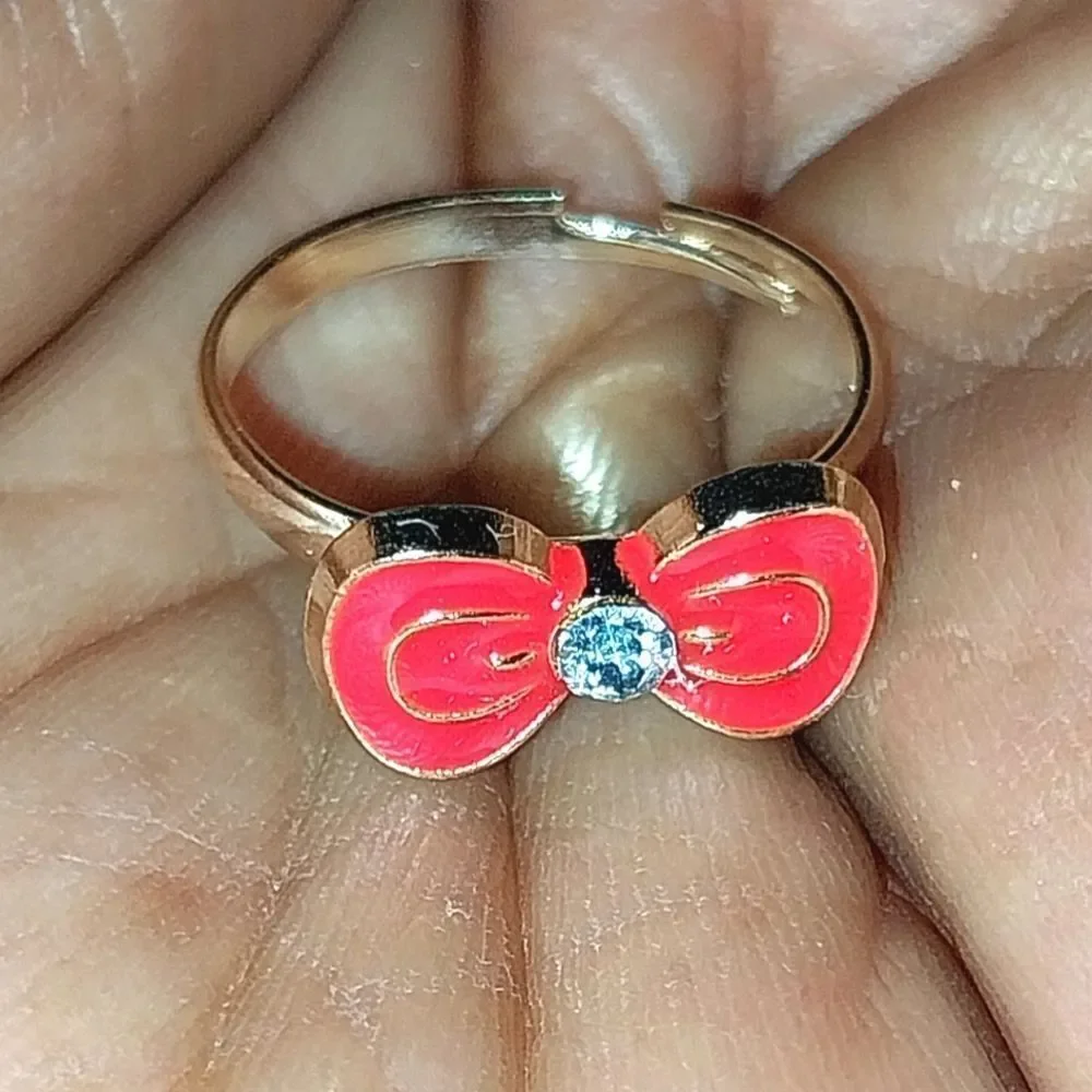 Super cute girls jeweled adjustable ring